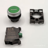 M22-DG-X1-K10 Kit Botón pulsador plano, color verde, momentáneo, símbolo l + Adaptador + Contacto NA
