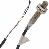 Sensor de proximidad, tamaño M8, con blindaje, rango 2mm, dos hilos, voltaje de operación 12-24Vdc, cable 2m flexible PVC, operación NA